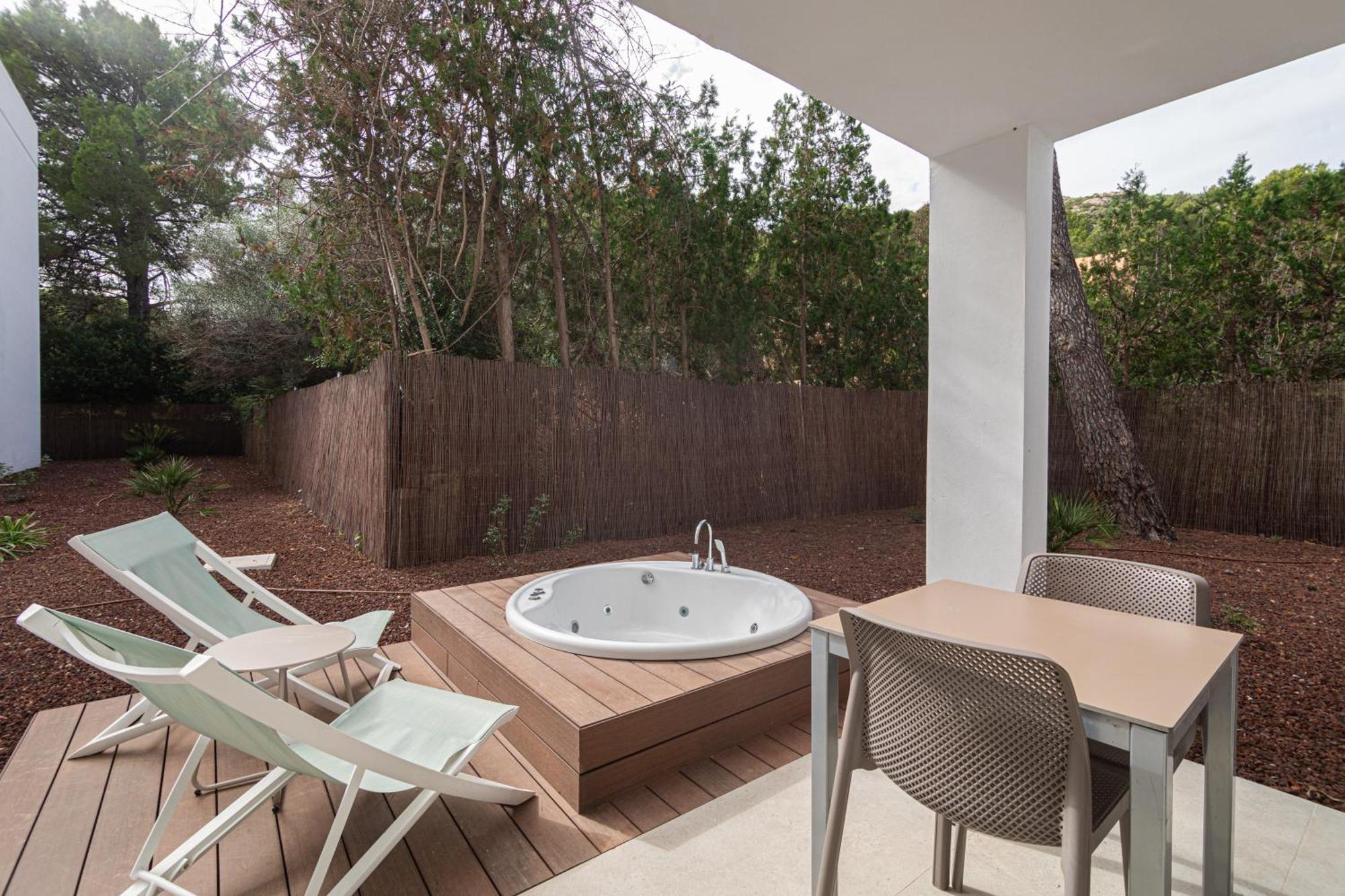 Cabot Velas Apartment